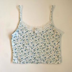 Brandy Melville John Galt Skylar Floral Bow Tank